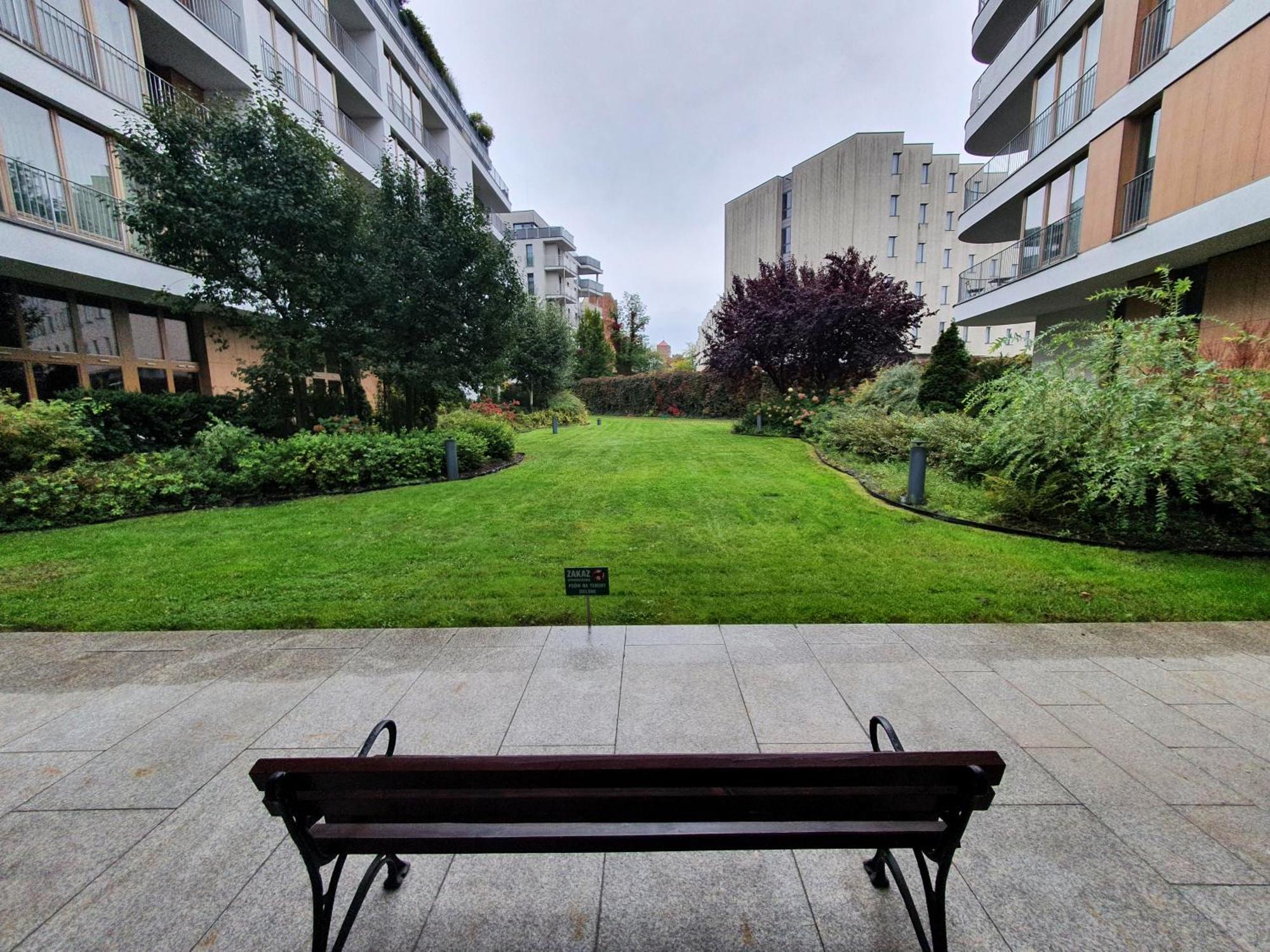 Old Town Plaza Apartment Краков Экстерьер фото